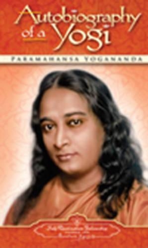 Бумажная книга «Autobiography of a Yogi: Mass Market Paperback New Cover», автор Парамаханса Йогананда - фото №1