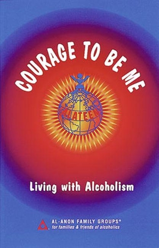 Бумажная книга «Courage To Be Me: Living with Alcoholism», автор Hazelden Publishing - фото №1