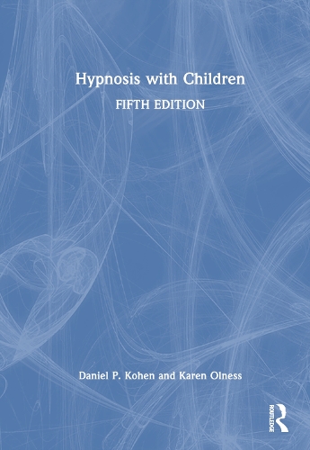 Бумажная книга «Hypnosis with Children», авторов Дэниел П. Коэн, Карен Олнесс - фото №1