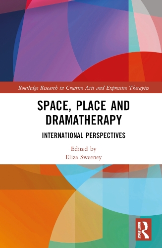 Бумажная книга «Space, Place and Dramatherapy: International Perspectives» - фото №1