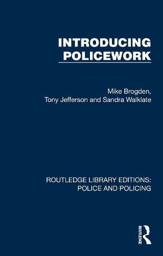 Паперова книга «Introducing Policework», авторів Майк Брогден, Сандра Уоклейт, Тоні Джефферсон - фото №1