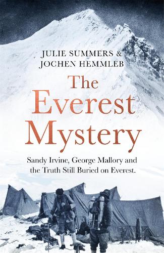 Паперова книга «The Everest Mystery: Sandy Irvine, George Mallory and the Truth Still Buried on Everest», авторів Йохен Хеммлеб, Джулі Саммерс - фото №1