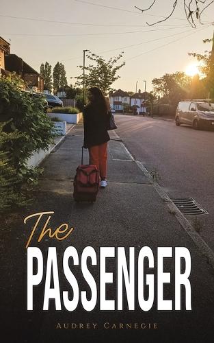 Паперова книга «The Passenger», автор Одрі Карнегі - фото №1