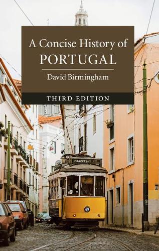 Бумажная книга «A Concise History of Portugal», автор Дэвид Бирмингем - фото №1
