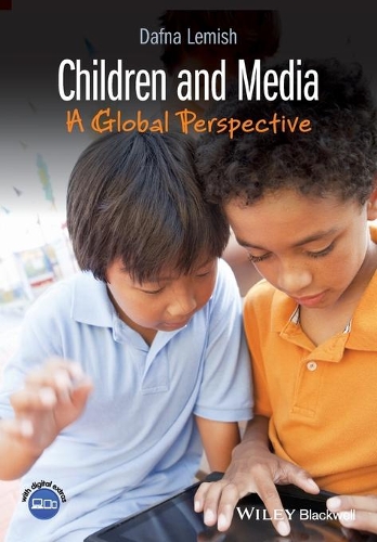 Паперова книга «Children and Media: A Global Perspective», автор Дафна Леміш - фото №1