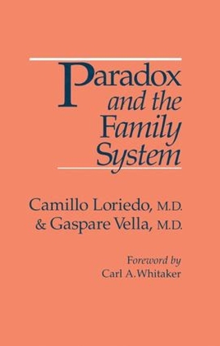 Паперова книга «Paradox And The Family System», авторів Камілло Лорієдо, Гаспаре Велла - фото №1