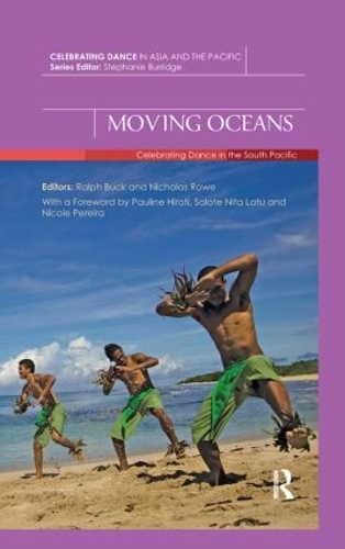 Бумажная книга «Moving Oceans: Celebrating Dance in the South Pacific» - фото №1