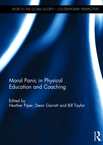 Паперова книга «Moral Panic in Physical Education and Coaching» - фото №1