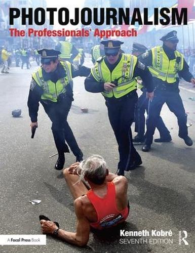Бумажная книга «Photojournalism: The Professionals' Approach», автор Кеннет Кобре - фото №1