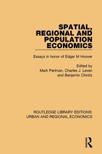 Бумажная книга «Spatial, Regional and Population Economics: Essays in honor of Edgar M Hoover» - фото №1