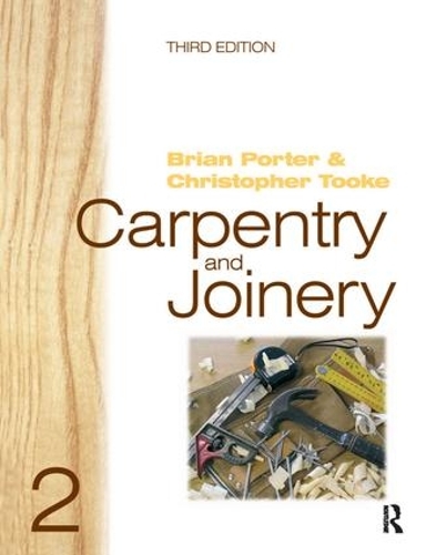 Паперова книга «Carpentry and Joinery 2», автор Кріс Тук - фото №1