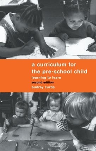 Паперова книга «A Curriculum for the Pre-School Child», автор Одрі Кертіс - фото №1