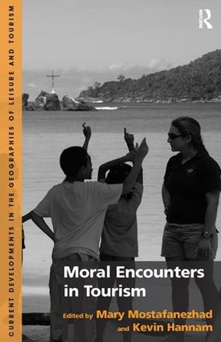 Бумажная книга «Moral Encounters in Tourism», авторов Кевин Ханнэм, Мэри Мостафанежад - фото №1