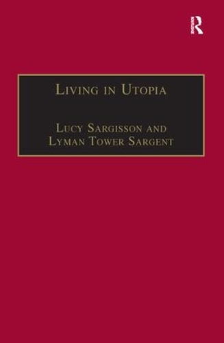 Бумажная книга «Living in Utopia: New Zealand’s Intentional Communities», автор Люси Саргиссон - фото №1