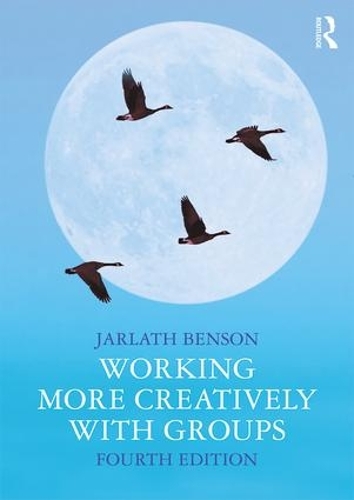 Бумажная книга «Working More Creatively with Groups», автор Джарлат Бенсон - фото №1