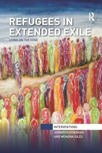Бумажная книга «Refugees in Extended Exile: Living on the Edge», авторов Дженнифер Хайндман, Венона Джайлс - фото №1