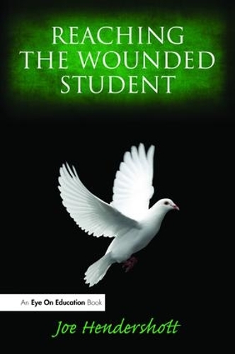 Паперова книга «Reaching the Wounded Student», автор Джо Хендершотт - фото №1