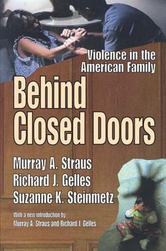 Паперова книга «Behind Closed Doors: Violence in the American Family», авторів Мюррей А. Штраус, Сюзанна К. Штайнмец - фото №1