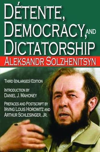 Паперова книга «Detente, Democracy and Dictatorship», автор Олександр Солженіцин - фото №1