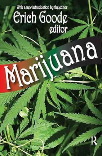 Бумажная книга «Marijuana» - фото №1