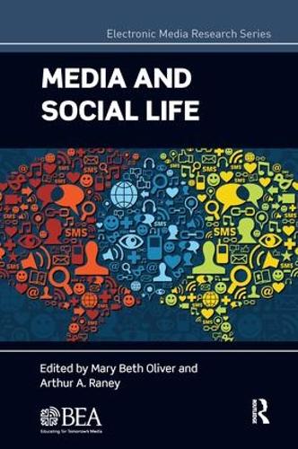 Паперова книга «Media and Social Life» - фото №1