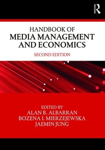 Паперова книга «Handbook of Media Management and Economics» - фото №1