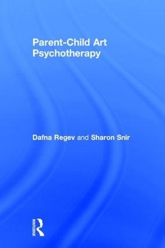 Бумажная книга «Parent-Child Art Psychotherapy», авторов Дафна Регев, Шэрон Снир - фото №1