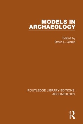 Паперова книга «Models in Archaeology» - фото №1