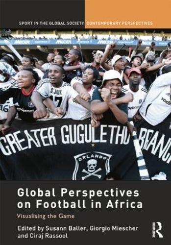 Паперова книга «Global Perspectives on Football in Africa: Visualising the Game» - фото №1