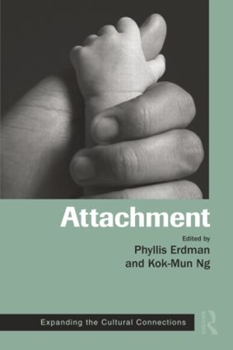 Паперова книга «Attachment: Expanding the Cultural Connections» - фото №1