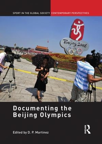 Паперова книга «Documenting the Beijing Olympics» - фото №1