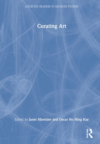Паперова книга «Curating Art» - фото №1