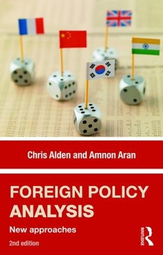 Паперова книга «Foreign Policy Analysis: New approaches», авторів Амнон Аран, Крис Олден - фото №1