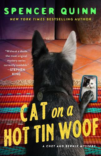 Паперова книга «Cat on a Hot Tin Woof: A Chet & Bernie Mystery», автор Спенсер Куїнн - фото №1