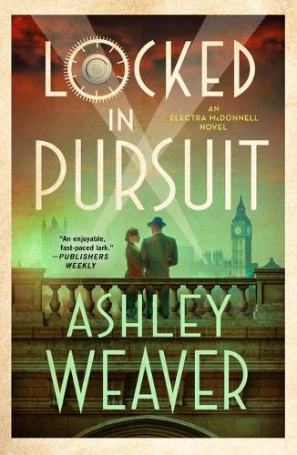 Паперова книга «Locked in Pursuit: An Electra McDonnell Novel», автор Ешлі Вівер - фото №1
