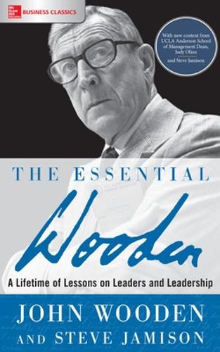 Бумажная книга «The Essential Wooden: A Lifetime of Lessons on Leaders and Leadership», авторов Джон Вуден, Стив Джемисон - фото №1