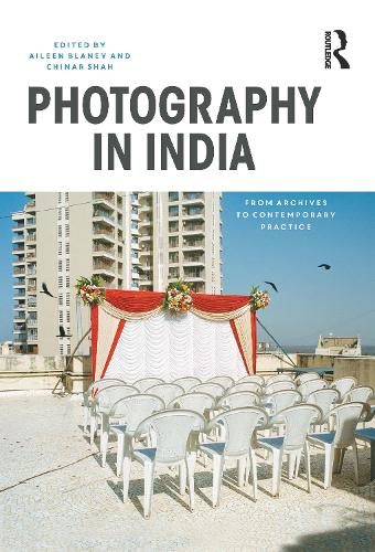 Бумажная книга «Photography in India: From Archives to Contemporary Practice» - фото №1