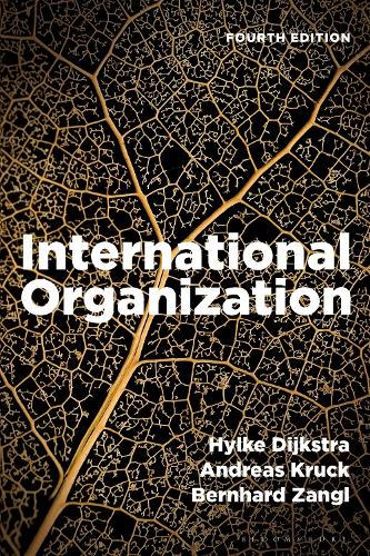 Бумажная книга «International Organization», авторов Андреас Крук, Бернхард Цангль, Хильке Дийкстра - фото №1