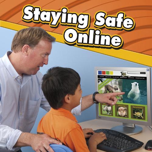 Паперова книга «Staying Safe Online», автор Саллі Лі - фото №1
