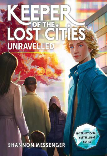 Бумажная книга «Unravelled Book 9.5», автор Шеннон Мессенджер - фото №1
