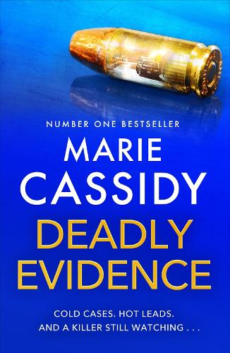 Бумажная книга «Deadly Evidence: A gripping, page-turning crime thriller from Ireland's former state pathologist», автор Мари Кэссиди - фото №1