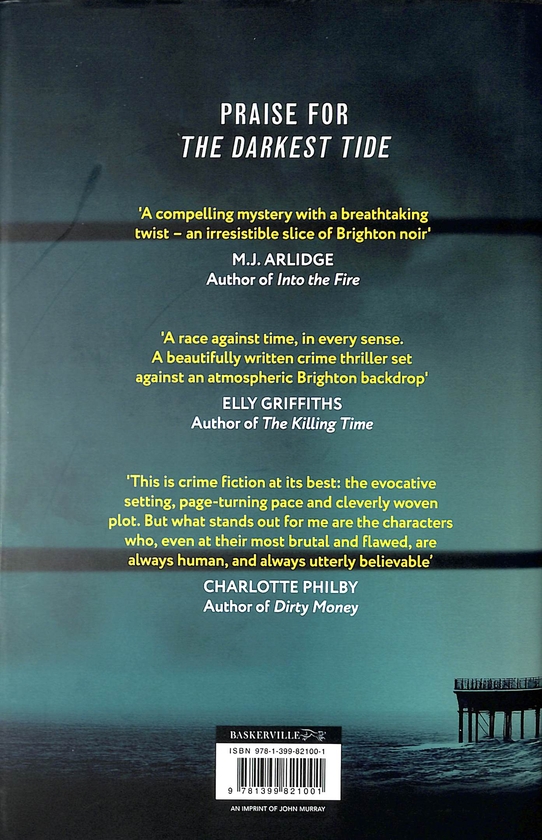 Бумажная книга «The Darkest Tide», автор Питер Ханингтон - фото №1