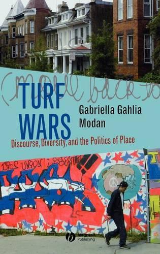 Бумажная книга «Turf Wars: Discourse, Diversity, and the Politics of Place», автор Габриэлла Галия Модан - фото №1