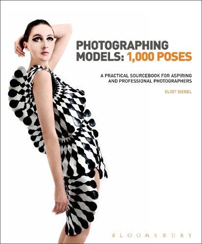 Бумажная книга «Photographing Models: 1,000 Poses: A Practical Sourcebook for Aspiring and Professional Photographers», автор Элиот Сигел - фото №1