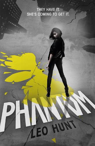 Бумажная книга «Phantom», автор Лео Хант - фото №1