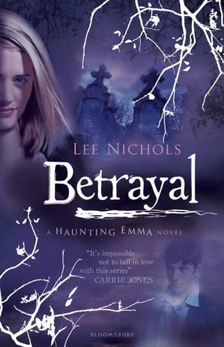 Паперова книга «Betrayal», автор Лі Ніколс - фото №1