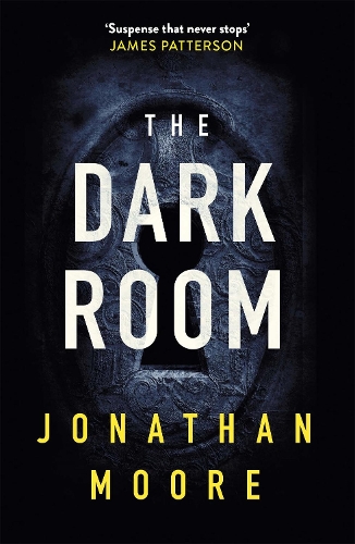 Бумажная книга «The Dark Room», автор Джонатан Мур - фото №1