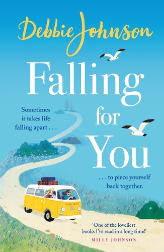 Бумажная книга «Falling For You: The heartwarming and romantic holiday read from the million-copy bestselling author», автор Дебби Джонсон - фото №1