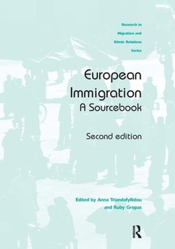Паперова книга «European Immigration: A Sourcebook», автор Рубі Гропас - фото №1