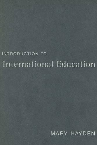 Бумажная книга «Introduction to International Education: International Schools and their Communities», автор Мэри Хейден - фото №1
